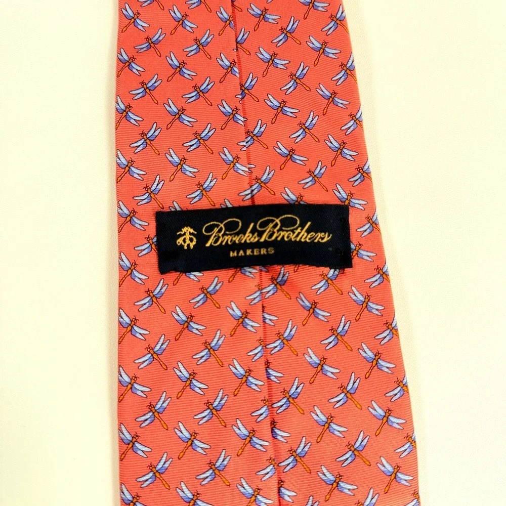 Brooks Brothers Tie Makers Silk Printed In Italy Coral Pink Dragonfly Necktie